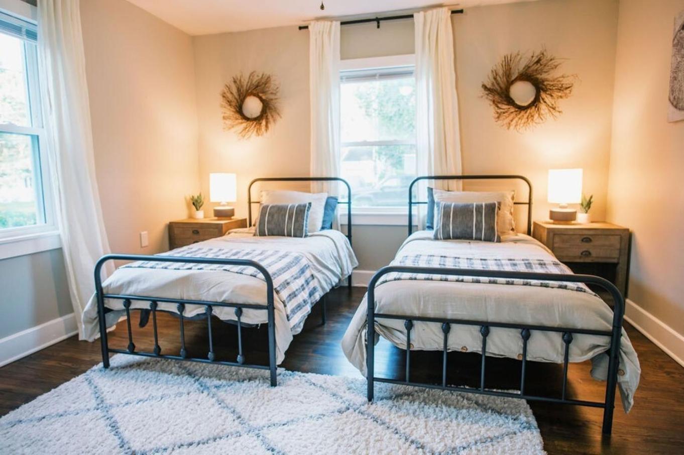 Convenient To Park Circle And Downtown Charleston Villa Exterior photo